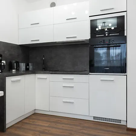 Blue Mare Polanki Klonowa Behappy 350 M Baltic Sea * Kolobrzeg